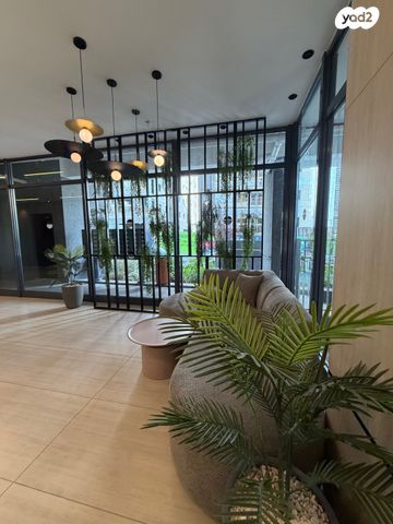 דופלקס, פתח תקווה