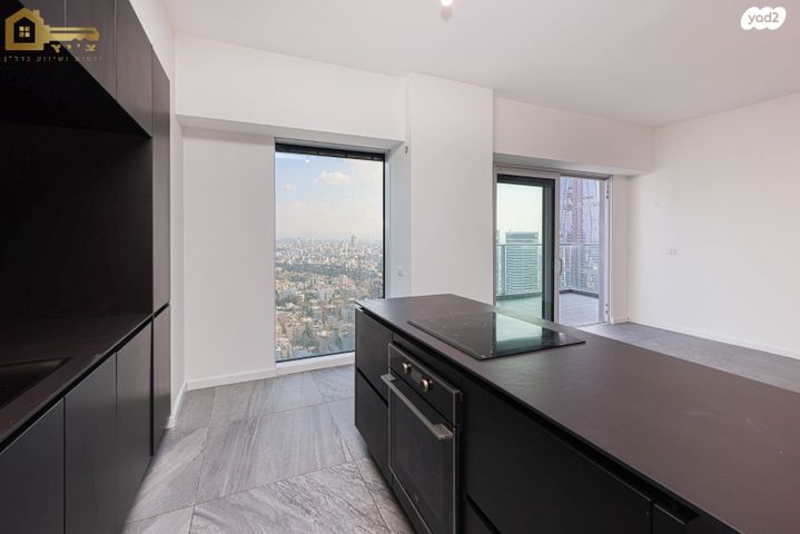 דירה, דרך מנחם בגין, תל אביב יפו