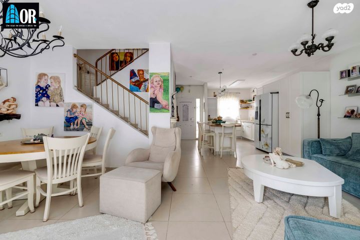 בית פרטי/ קוטג', לשם, רחובות החדשה, רחובות