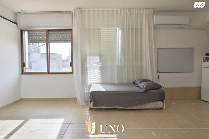 הנרייטה סולד 25