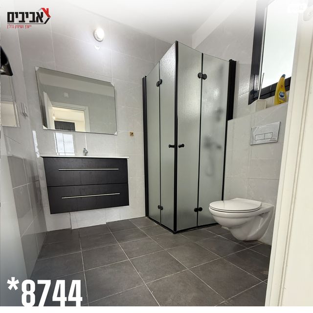 גג/ פנטהאוז, שדרות