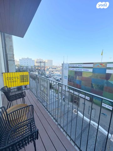 דירה, הנמל 19, שער פלמר, תחנת רכבת השמונה, חיפה