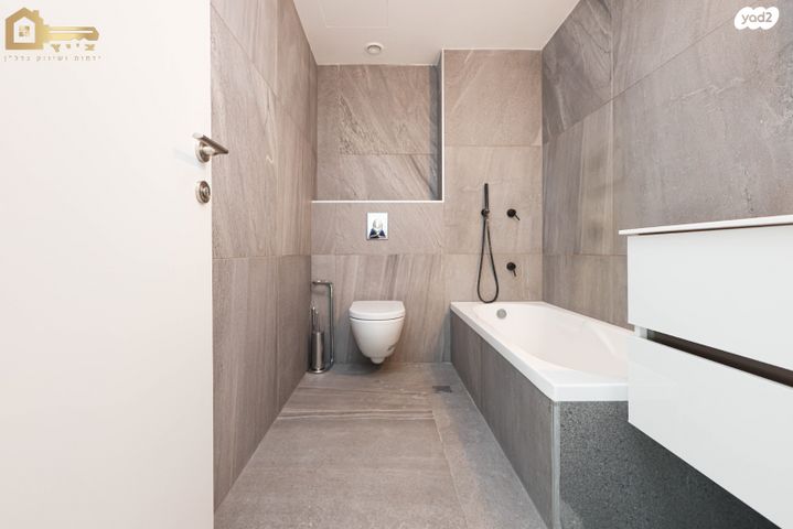 דירה, דרך מנחם בגין, תל אביב יפו