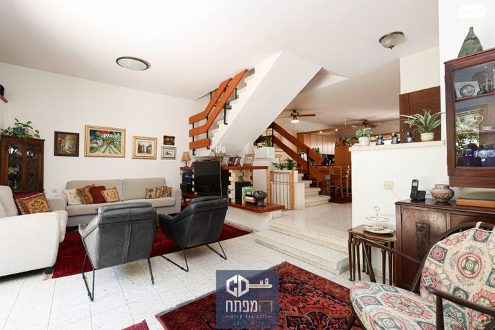 בית פרטי/ קוטג', זלמן ארן, הרצליה הירוקה, נווה עובד, הרצליה