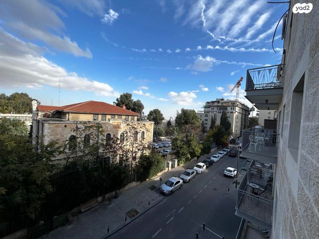 דירה, שאול אדלר, שכונת החבשים, ירושלים