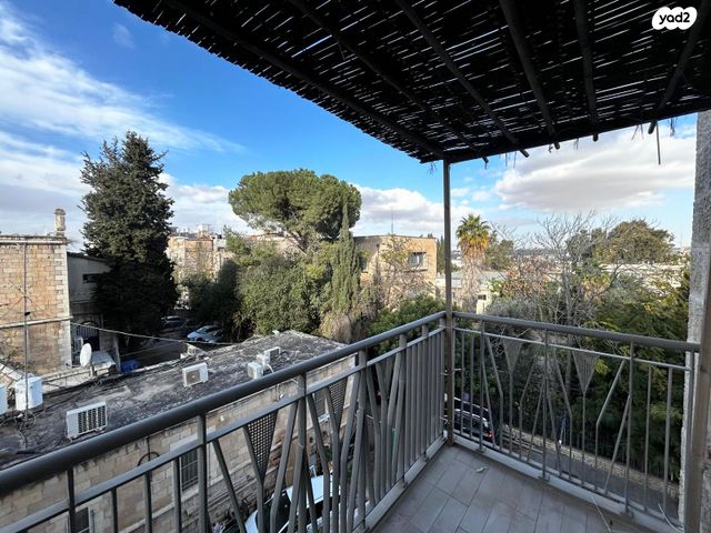 דירה, שאול אדלר, שכונת החבשים, ירושלים