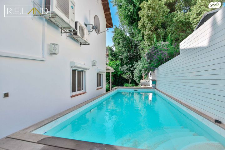 דו משפחתי, דרך הבנים 132, מרכז כרכור, פרדס חנה כרכור