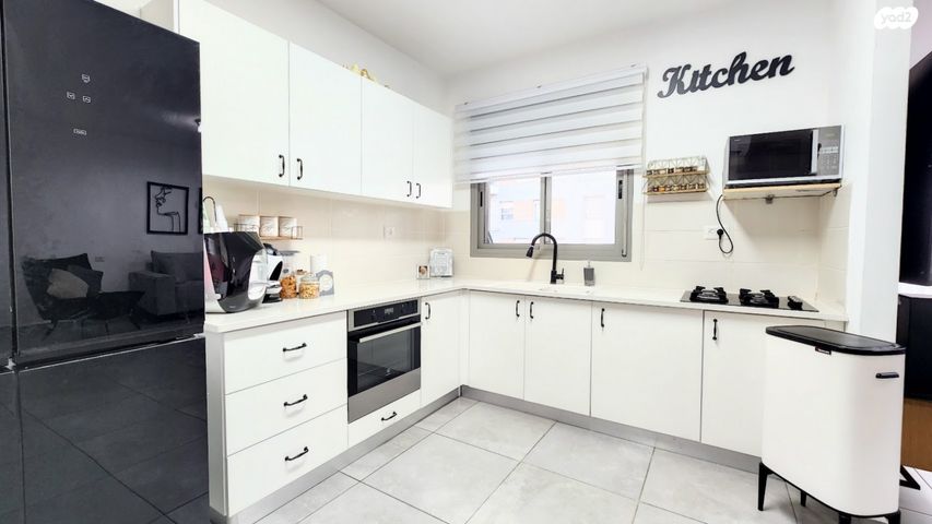 דירה, מירון, אורנים, מעלות תרשיחא