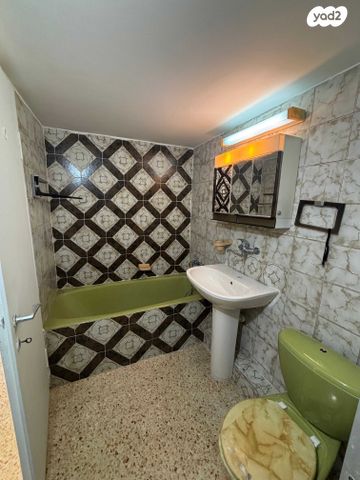 דירה, אחוזה, חיפה