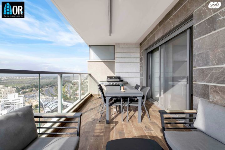 דירה, שדרות הרב משה שמואל שפירא, פארק המושבה, באר יעקב