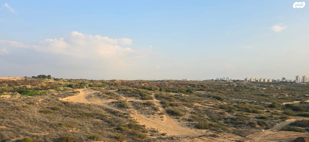 דירה, אורי אלמוג 17, חולון