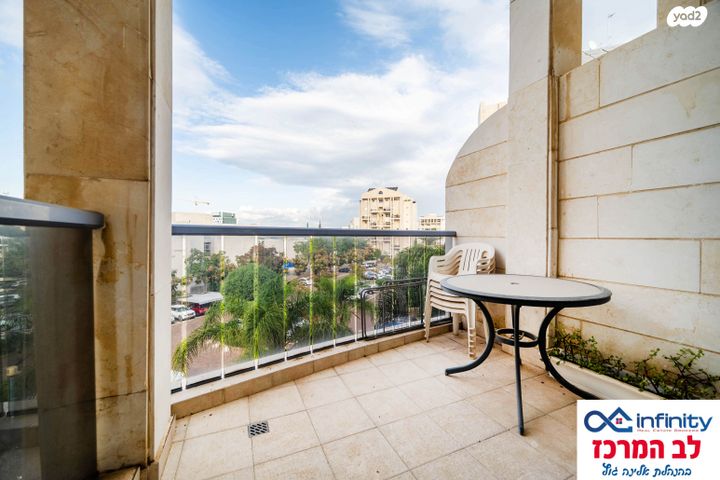 דירה, ראש פינה, הדר המושבות הותיקה / אם המושבות הותיקה, פתח תקווה