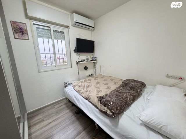 דירה, יצחק טוניק, פסגת זאב, ירושלים