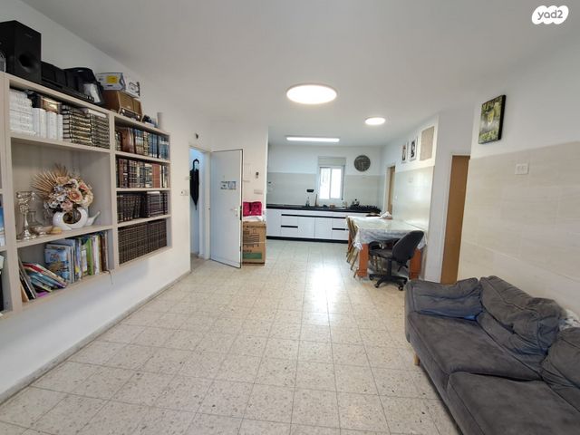 דירה, שדרות