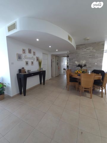 דירה, הזמיר, נהריה הירוקה, נהריה