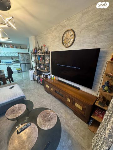 דירה, הרצל 57, בת ים