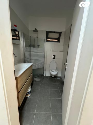 דירה, שדרות קק"ל 8, המחנה הצבאי, קרית מלאכי