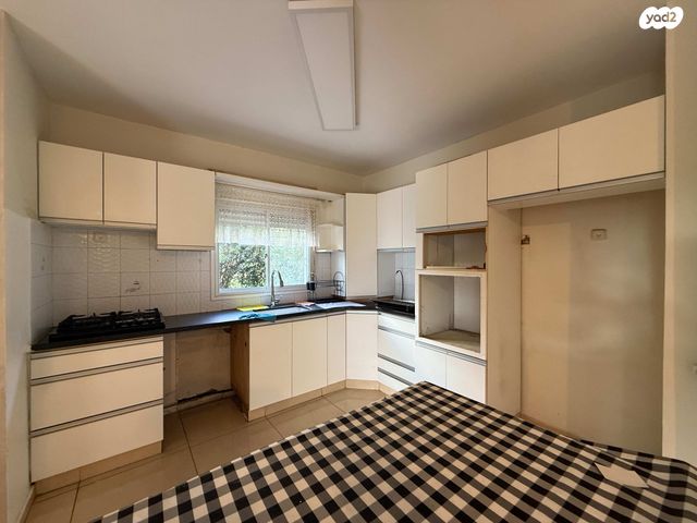 דירת גן, שגיא, כרמיאל