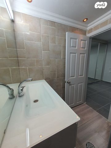 דירה, בורלא, שכונה ה', באר שבע