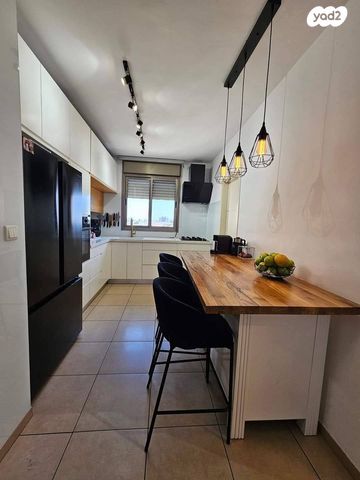 דירה, חנוך לוין 21, קרית האמנים, מצליח, רמלה