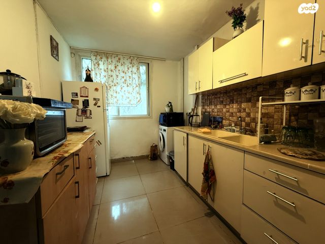 דירה, חב"ד, קרית מלאכי