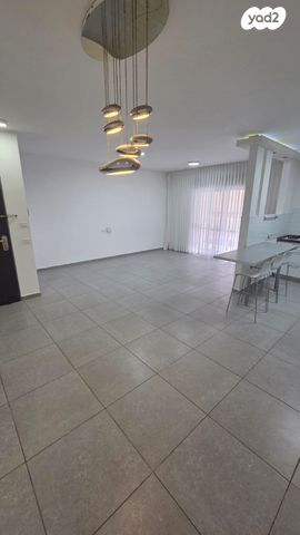 דירה, עוזי נרקיס, רמות הרכס, באר שבע