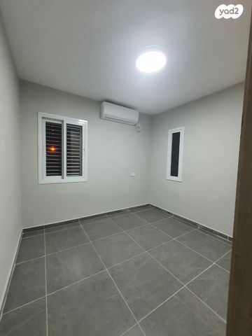 דירה, בורלא, שכונה ה', באר שבע