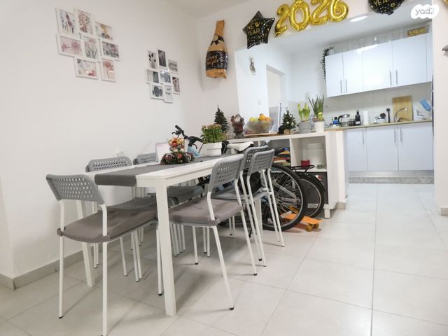 דירה, רחבת צפת 14, שכונה ט', באר שבע