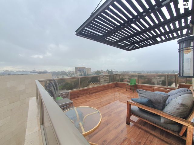 גג/ פנטהאוז, יבנה, קרית יערים, רמת השרון