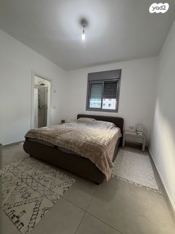 דירה, נעמי שמר 18, נאות אפק, אפקה, קרית ביאליק