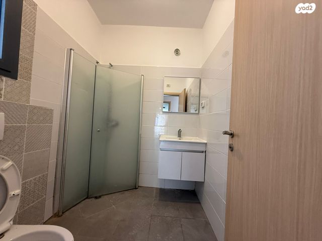 דירת גן, מצדה, אורנים, מעלות תרשיחא