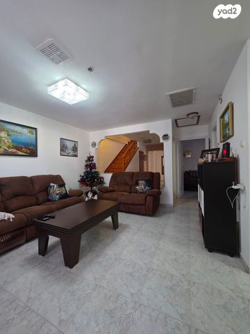 בית פרטי/ קוטג', אופקים