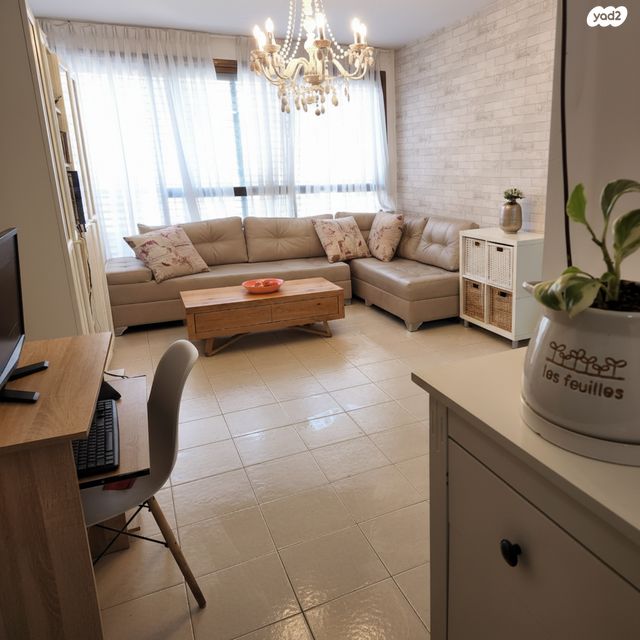 דירה, קרית מלאכי