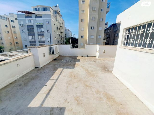 בית פרטי/ קוטג', אהרון אהרונסון, רמת אפרים, נתניה