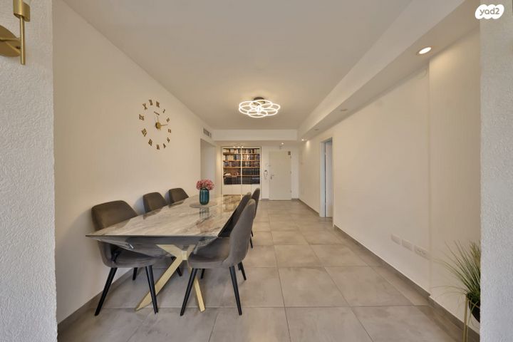 דירת גן, רכסים