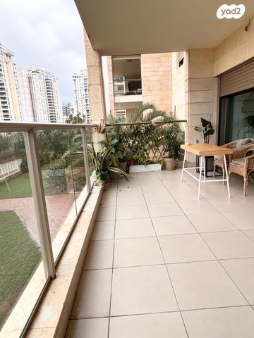 דירה, יצחק רבין, פסגת אונו, קרית אונו