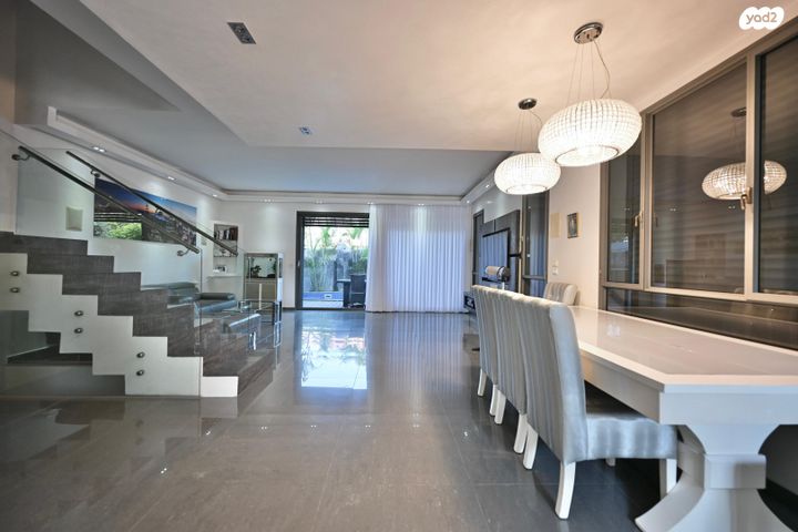 בית פרטי/ קוטג', החלוצים, נווה דקלים, ראשון לציון