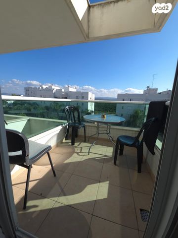 דירה, הזמיר, נהריה הירוקה, נהריה