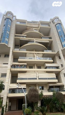 יוסף אהרונוביץ' 