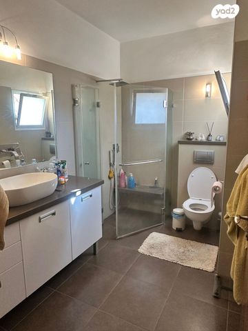 דו משפחתי, נווה דוד רמז, רעננה