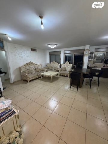 דירה, יוסף אהרונוביץ', תקומה / קרית חזני, פתח תקווה