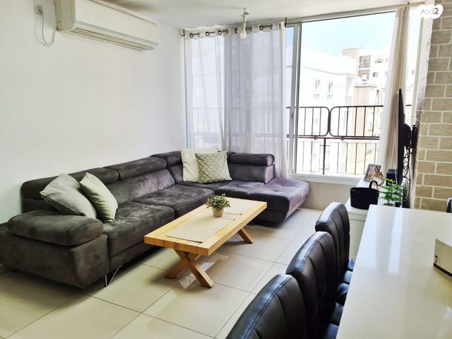 דירה, טרכטנברג, אברמוביץ', ראשון לציון