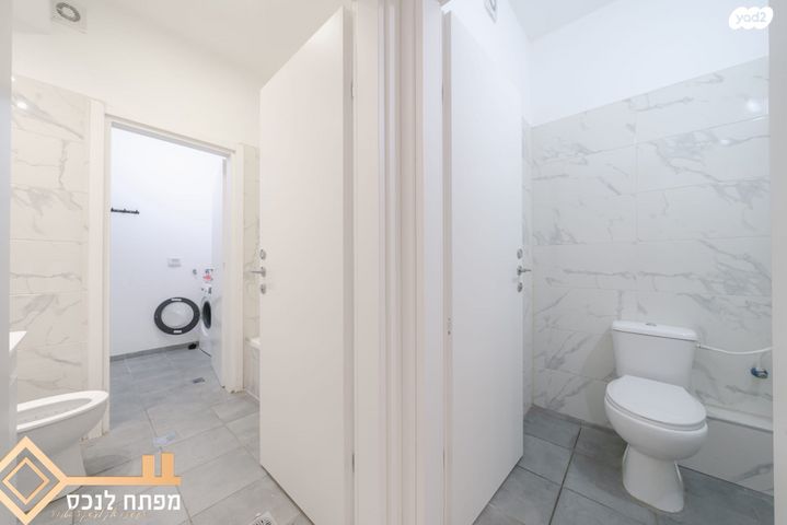 דירה, אריאל שרון, נווה שרון / שער העיר, נתיבות