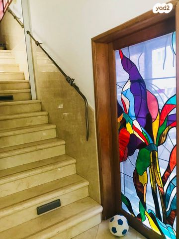 דו משפחתי, העלייה 36, גבעת נשר, נשר