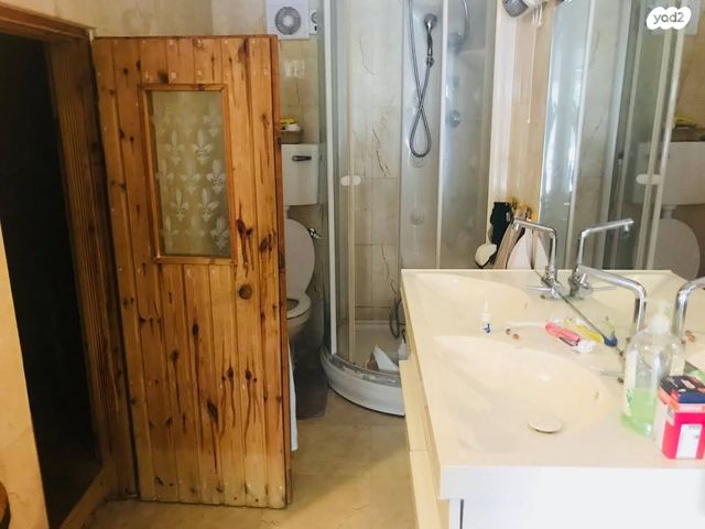 דו משפחתי, העלייה 36, גבעת נשר, נשר