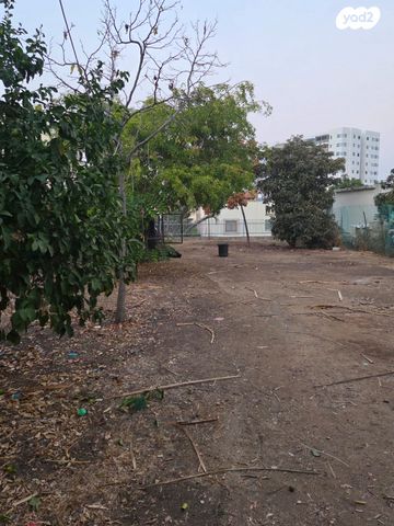 דו משפחתי, הירדן, חבצלת, רחובות