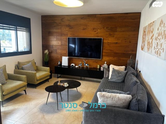 דירה, כרמליה, חיפה