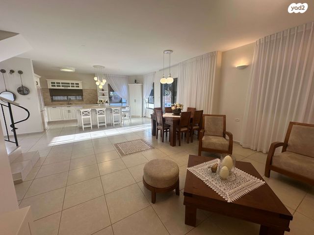 בית פרטי/ קוטג', מוטה גור, גן יבנה