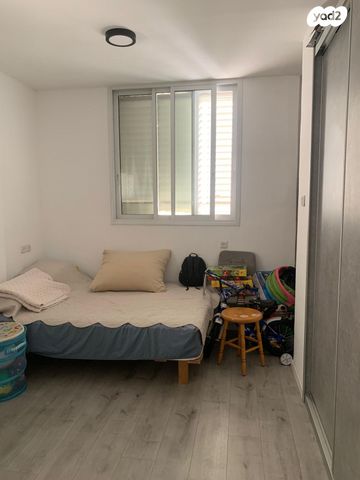 דירה, שדרות ירושלים, מרום נווה, רמת יצחק, רמת גן