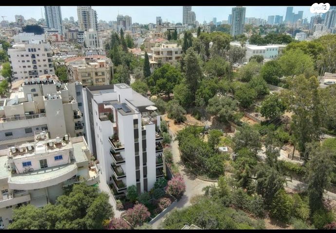 דירה, קריניצי, שכונת בן גוריון, מרכז העיר ג', רמת גן